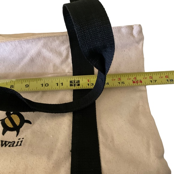 Tote Bag With Embroidered Turtle Double Zipper Close Outside Pocket - Picture 12 of 13